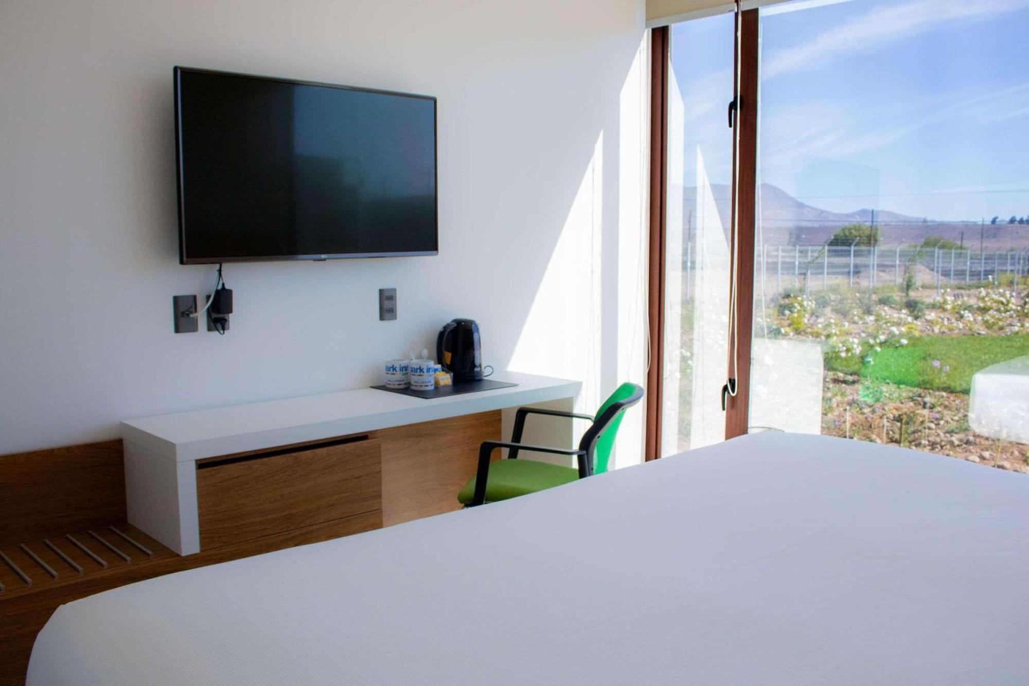 Park Inn By Radisson Los Olivos De Vallenar Exterior photo