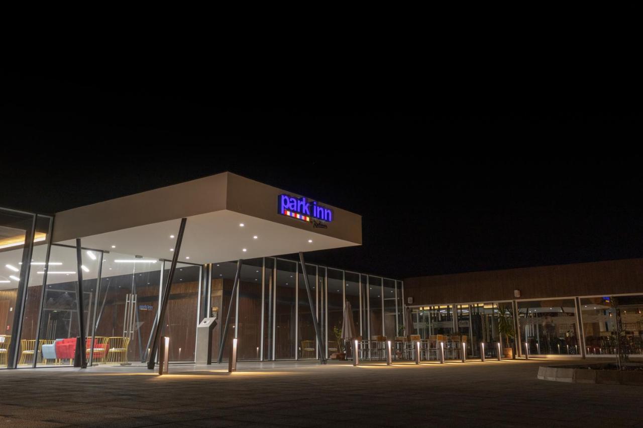 Park Inn By Radisson Los Olivos De Vallenar Exterior photo